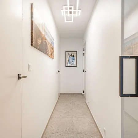 Luxury In The Centre Of With Terrace